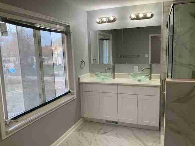 16526 Santa Rosa_bathroom mas 1.jpg